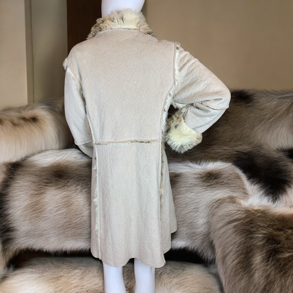 True Grit Women's Faux Fur Trimmed Coat - Picture 6 of 10